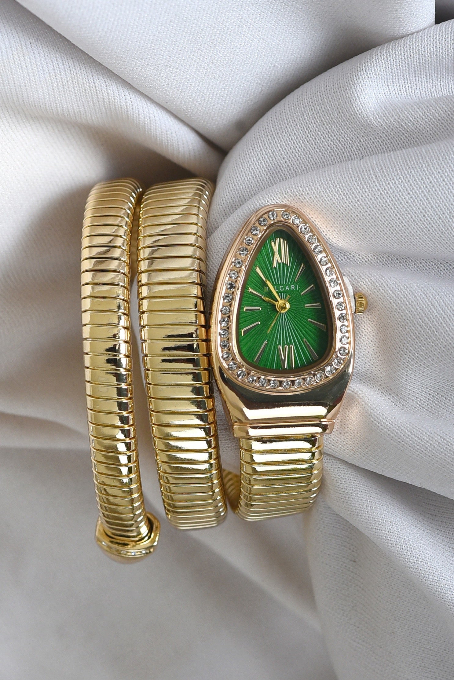 BVL SERPENTINE FULL STONE GOLD SPIRAL